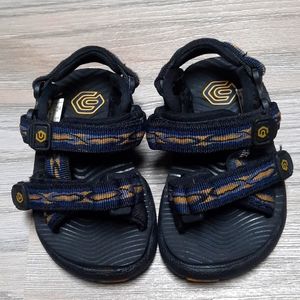 Element baby sandles size 5 (black/char/gold)